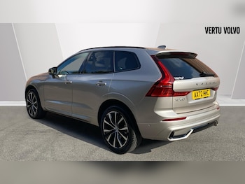 Used Volvo XC60 2023 for sale - 76219659: Photo 2