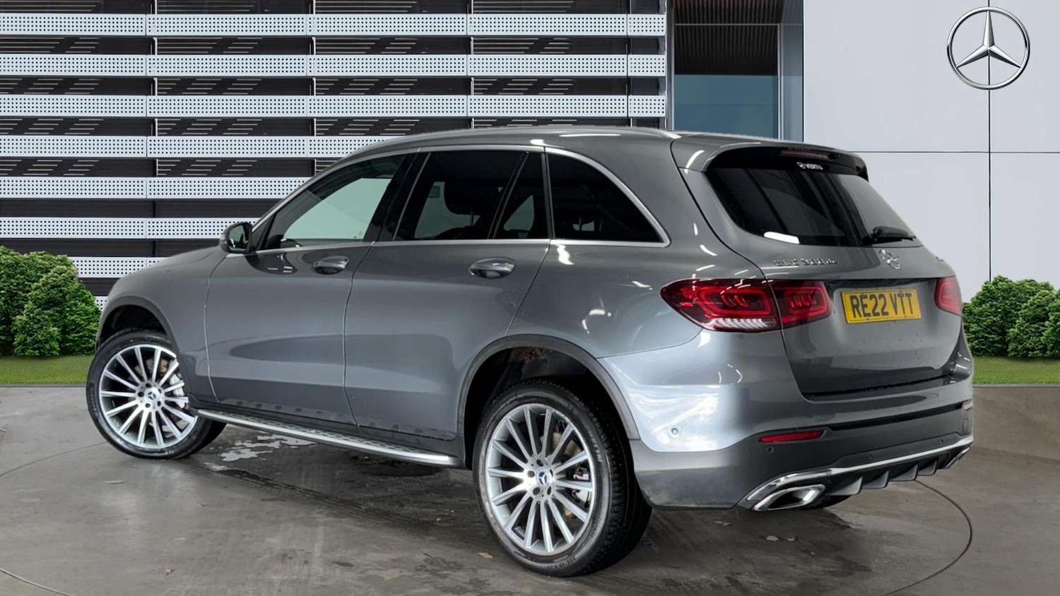 Used Mercedes-Benz GLC 2022 for sale - 76795014: Photo 2