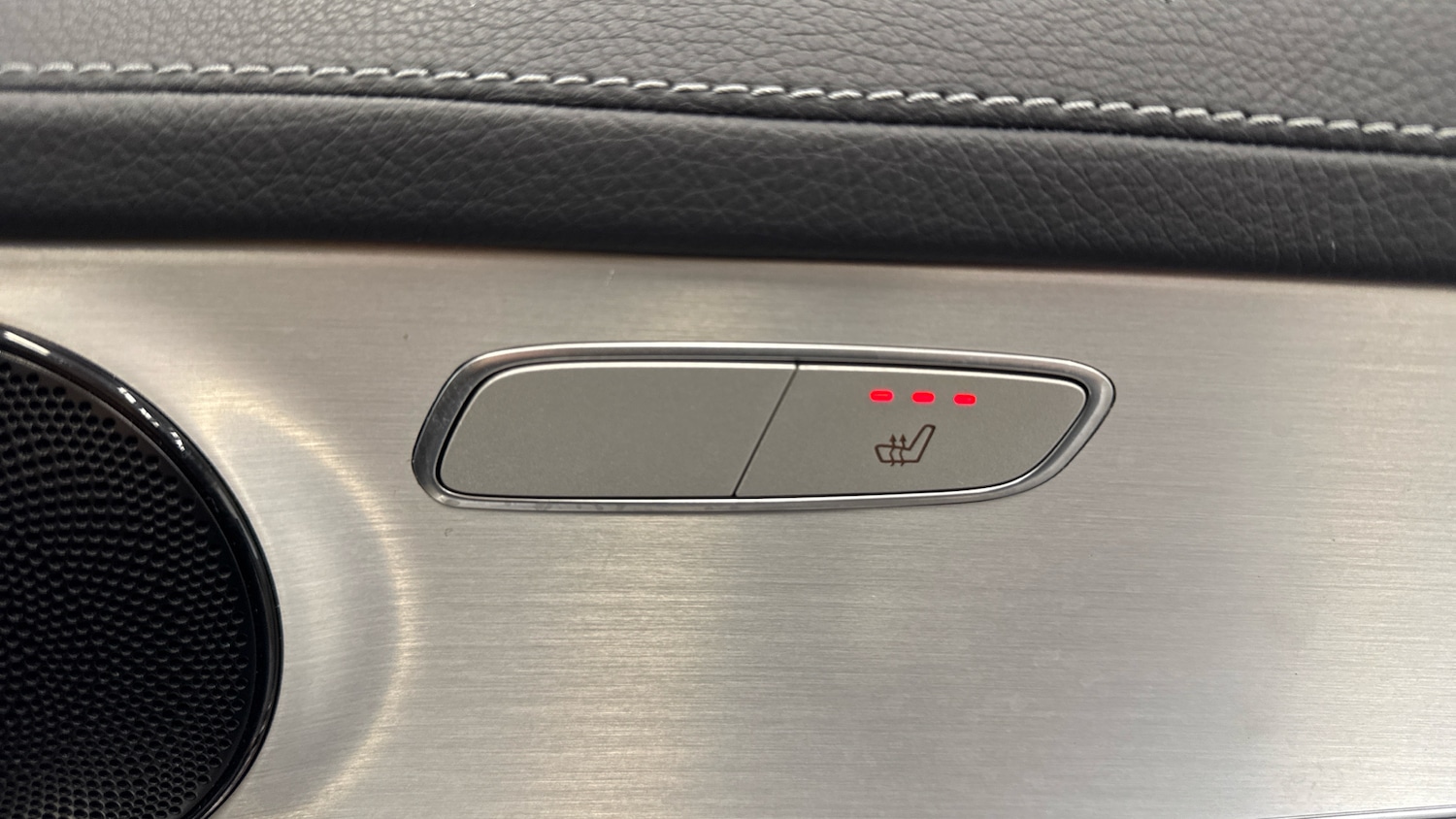 Used Mercedes-Benz GLC 2022 for sale - 76795014: Photo 24