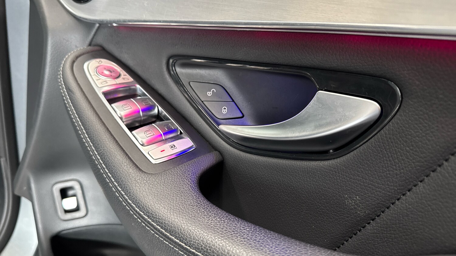 Used Mercedes-Benz GLC 2022 for sale - 76795014: Photo 25