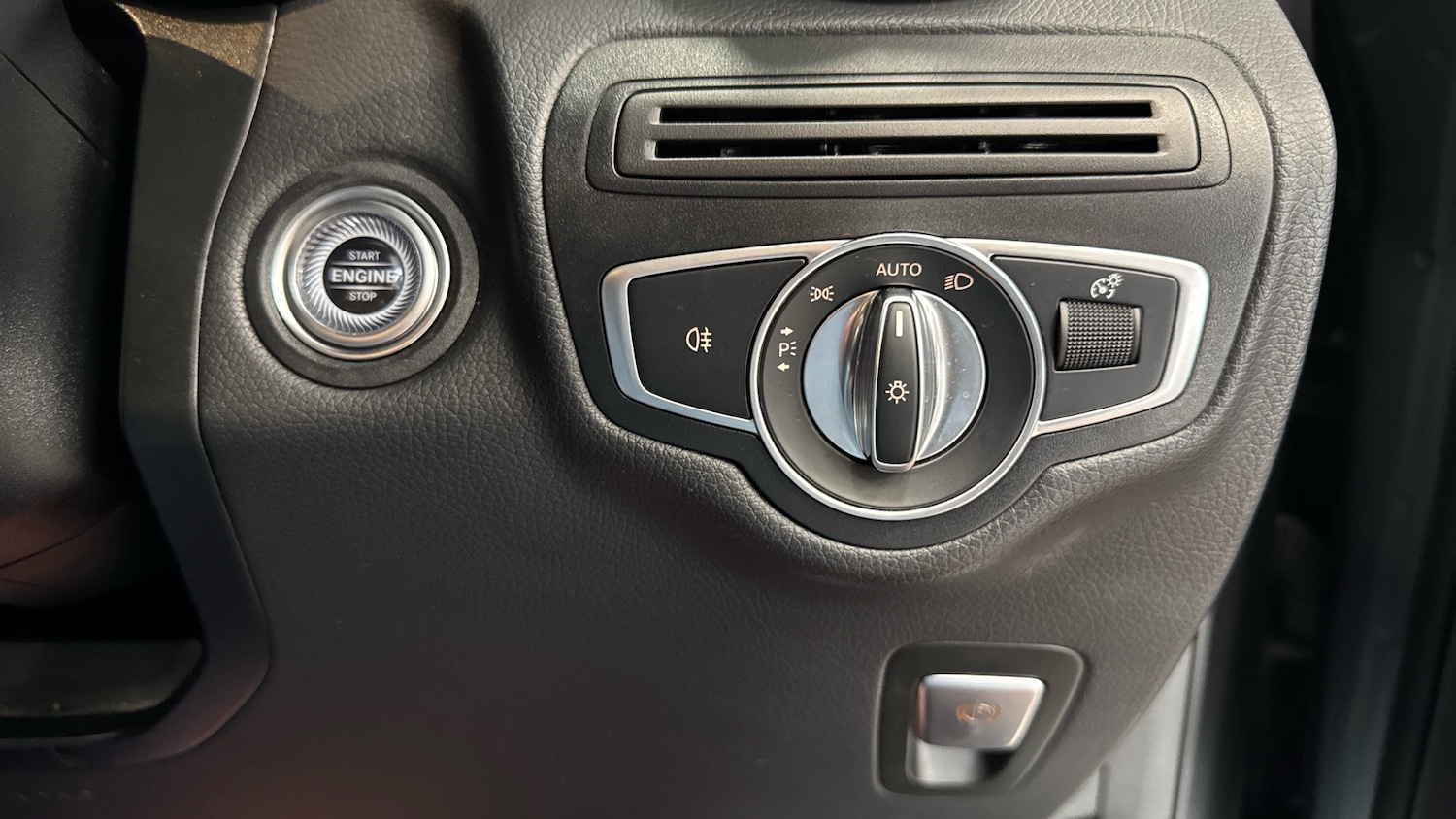 Used Mercedes-Benz GLC 2022 for sale - 76795014: Photo 28