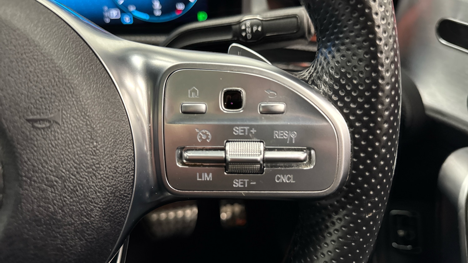 Used Mercedes-Benz CLA 2021 for sale - 76971829: Photo 31