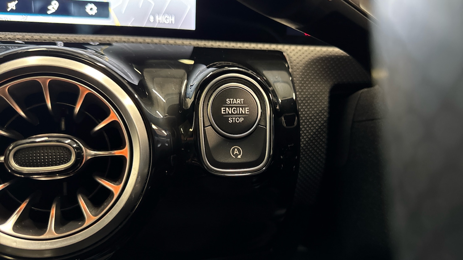 Used Mercedes-Benz CLA 2021 for sale - 76971829: Photo 33