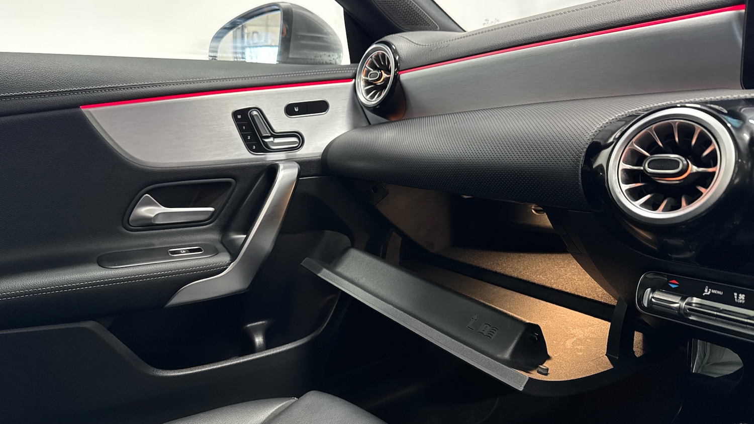 Used Mercedes-Benz CLA 2021 for sale - 76971829: Photo 37