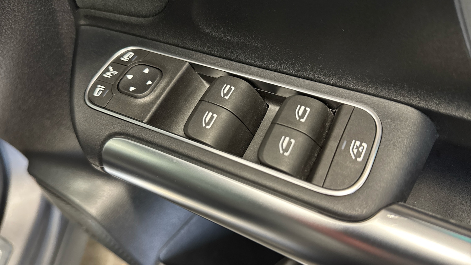 Used Mercedes-Benz EQA 2022 for sale - 77323437: Photo 27