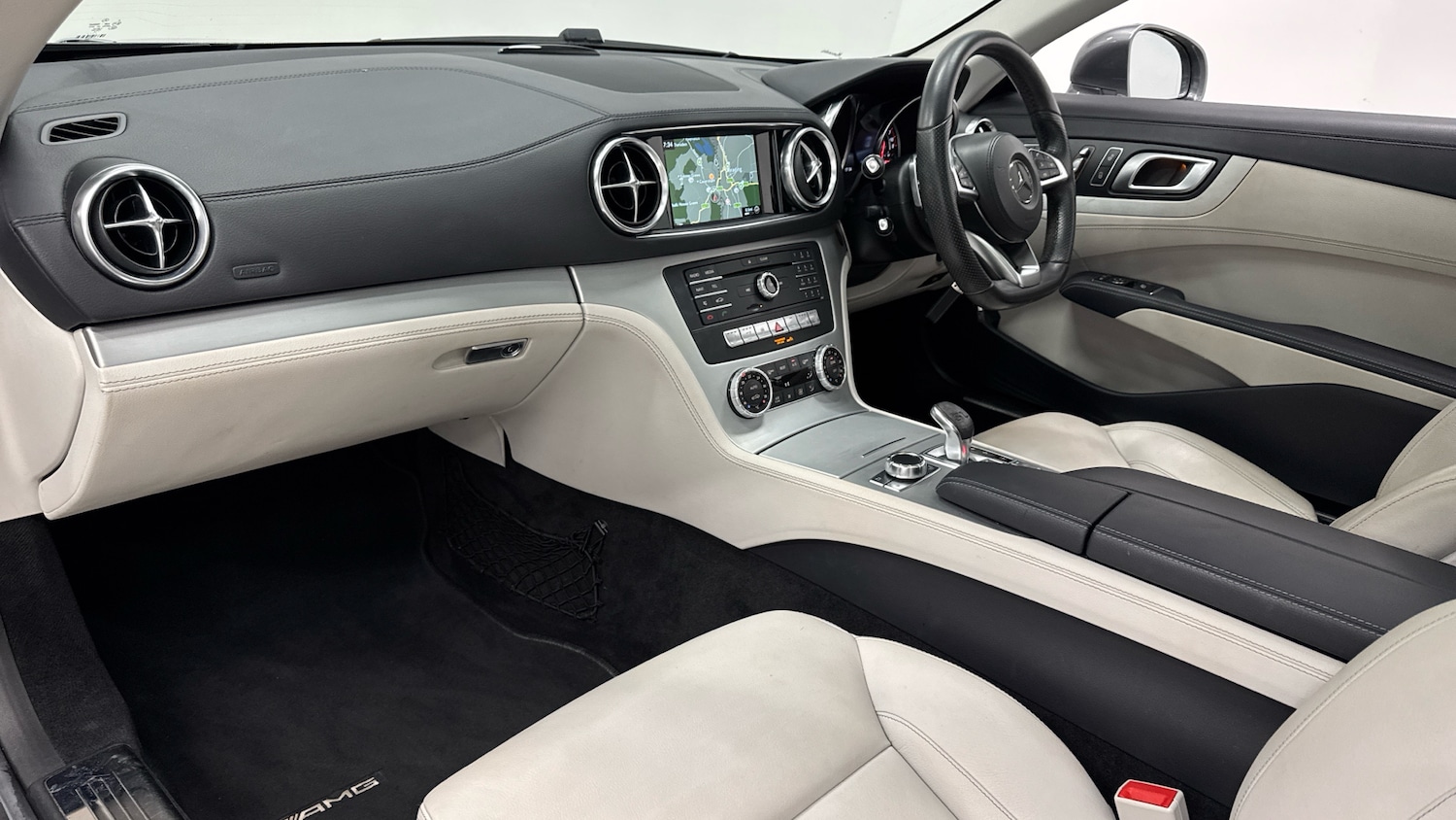 Used Mercedes-Benz SL 2016 for sale - 77283645: Photo 9