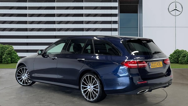 Used Mercedes-Benz E-Class 2022 for sale - 76219690: Photo 2