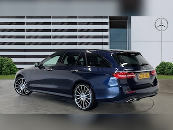 Used Mercedes-Benz E-Class 2022 for sale - 76219690: Photo 2
