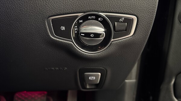 Used Mercedes-Benz E-Class 2022 for sale - 76219690: Photo 30
