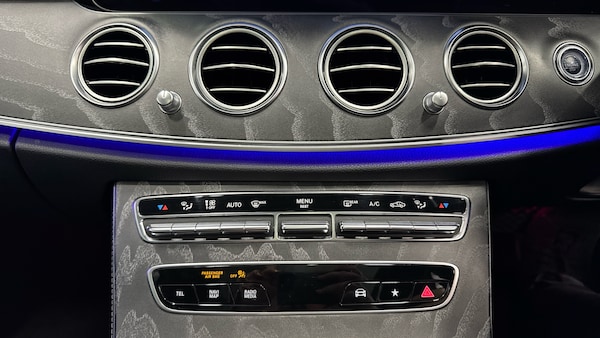 Used Mercedes-Benz E-Class 2022 for sale - 76219690: Photo 35