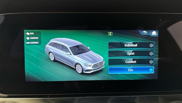 Used Mercedes-Benz E-Class 2022 for sale - 76219690: Photo 42