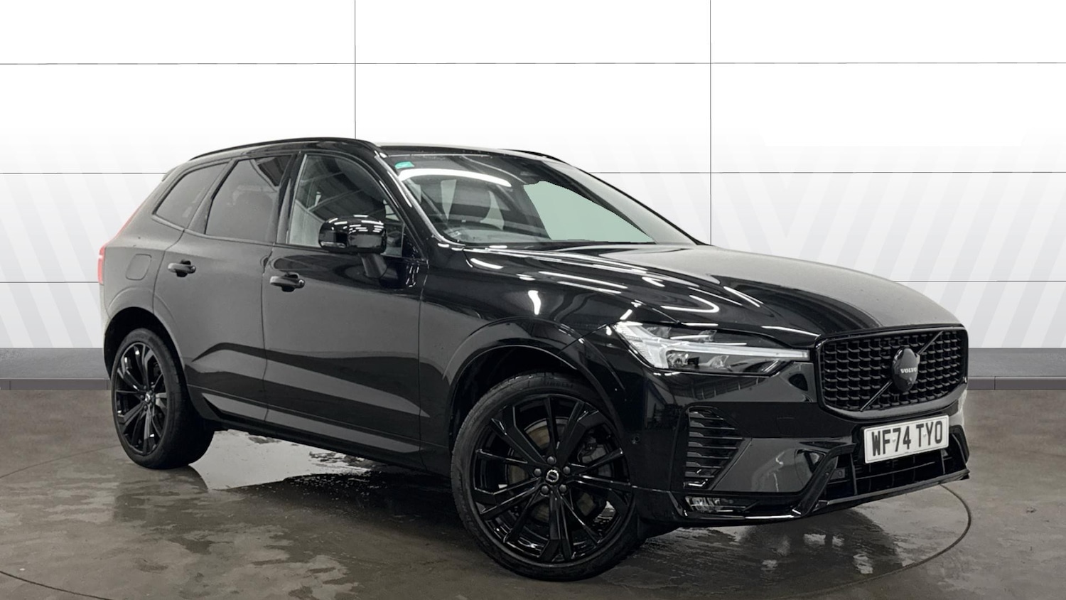 Used Volvo XC60 2024 for sale - 76821476: Photo 1