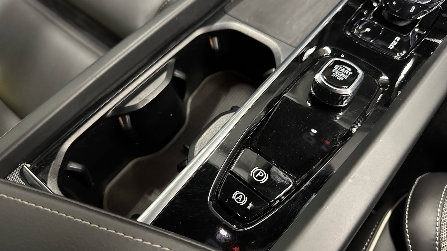 Used Volvo XC60 2024 for sale - 76821476: Photo 34