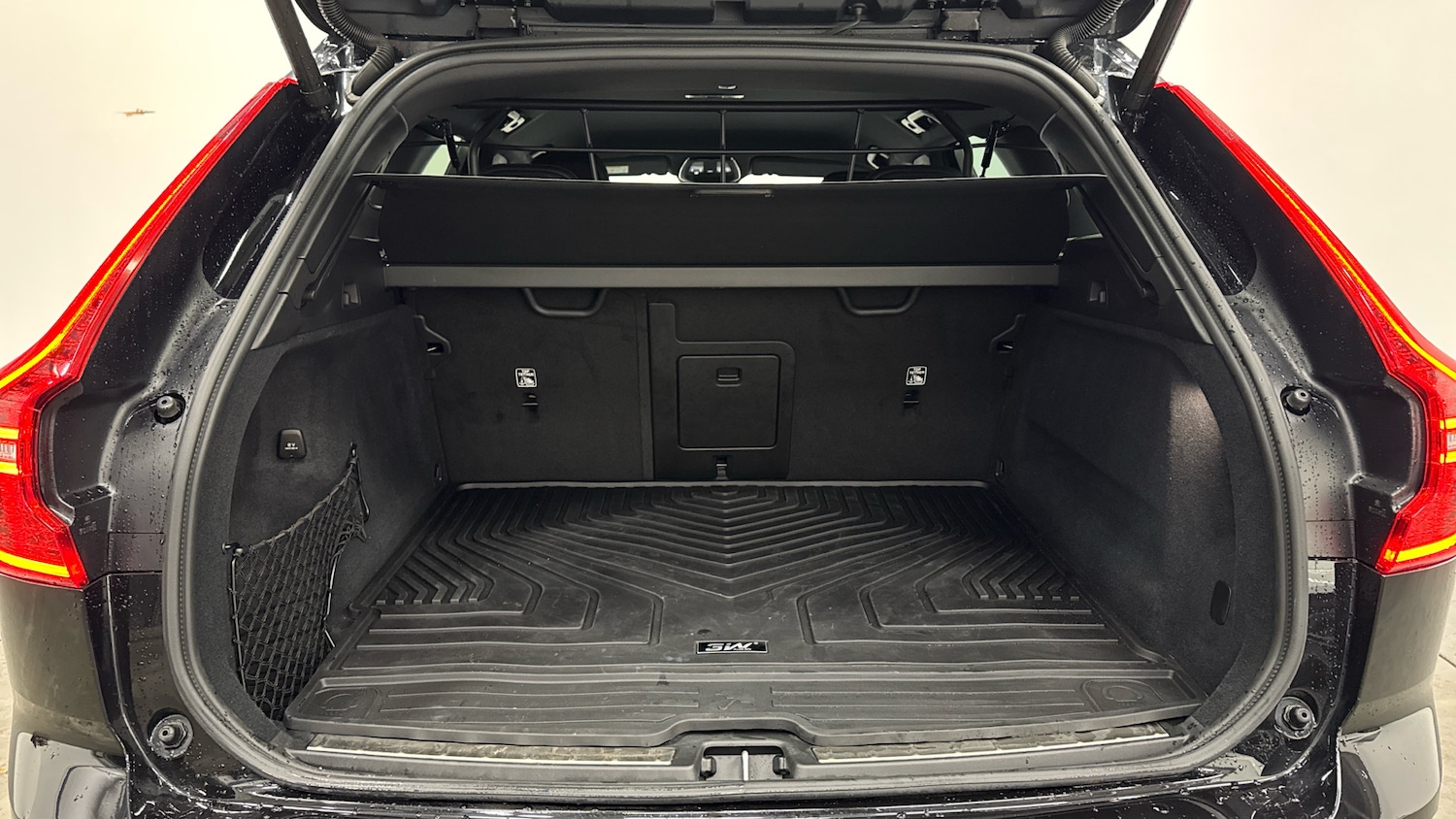 Used Volvo XC60 2024 for sale - 76821476: Photo 4