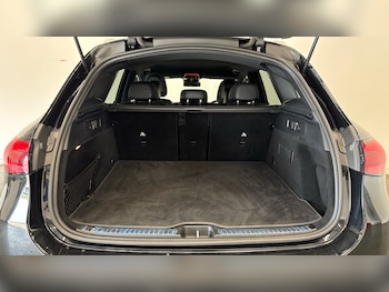 Used Mercedes-Benz GLC 2023 for sale - 79295373: Photo