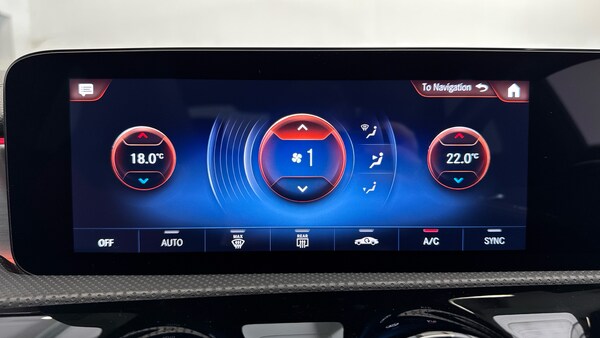 Used Mercedes-Benz CLA 2021 for sale - 76006628: Photo 40