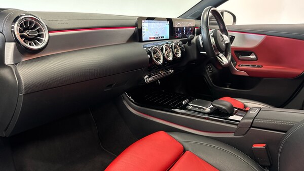 Used Mercedes-Benz CLA 2021 for sale - 76006628: Photo 9