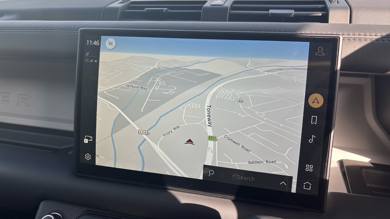 Used Land Rover Defender 2024 for sale - 77530187: Photo 11