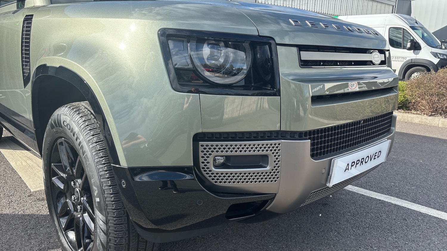 Used Land Rover Defender 2024 for sale - 77530187: Photo 31