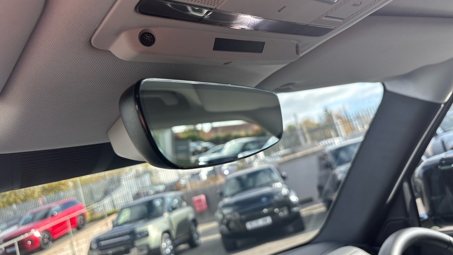 Used Land Rover Defender 2024 for sale - 77530187: Photo 42