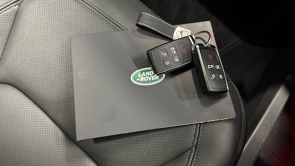 Used Land Rover Defender 2025 for sale - 76332031: Photo 19