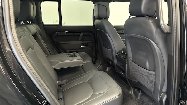 Used Land Rover Defender 2025 for sale - 76332031: Photo 22