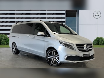 Used Mercedes-Benz V-Class 2021 for sale - 78734162: Photo