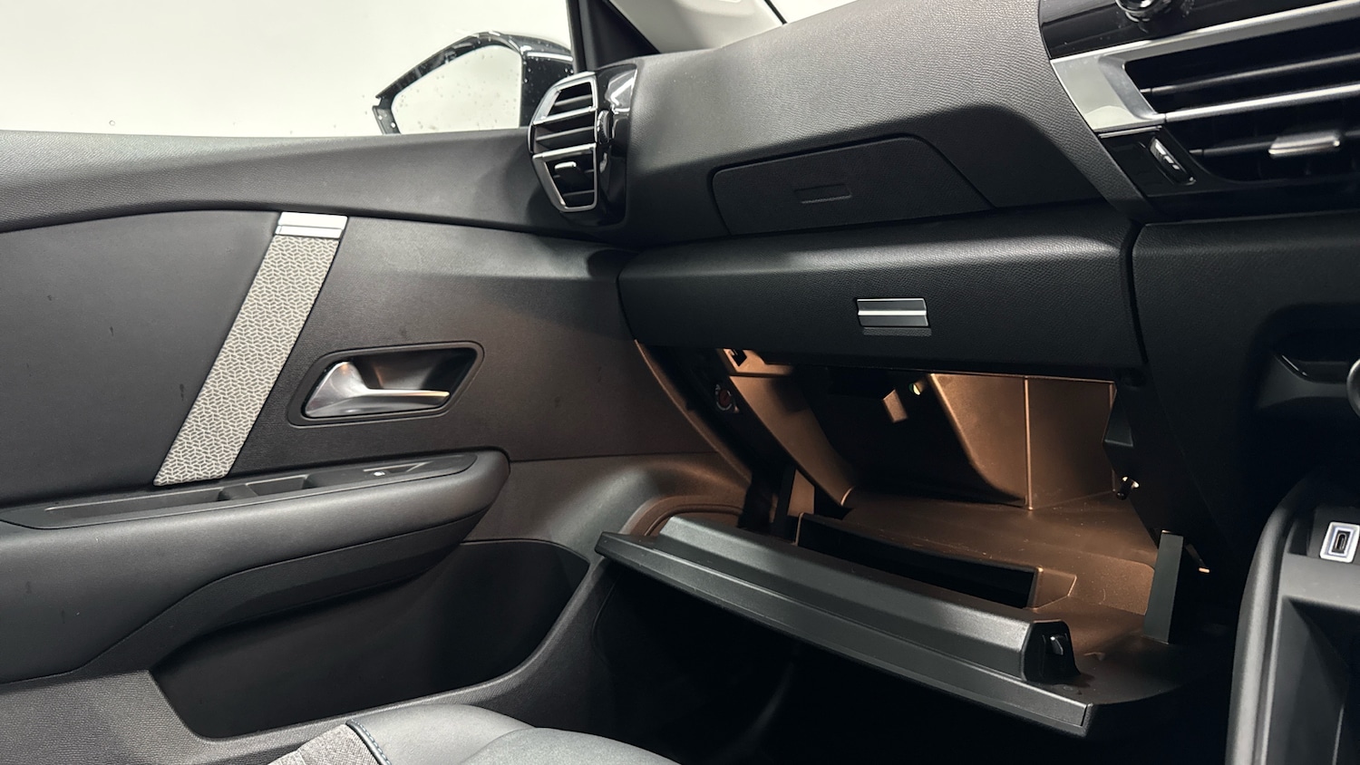 Used Citroen C4 2022 for sale - 76437918: Photo 35