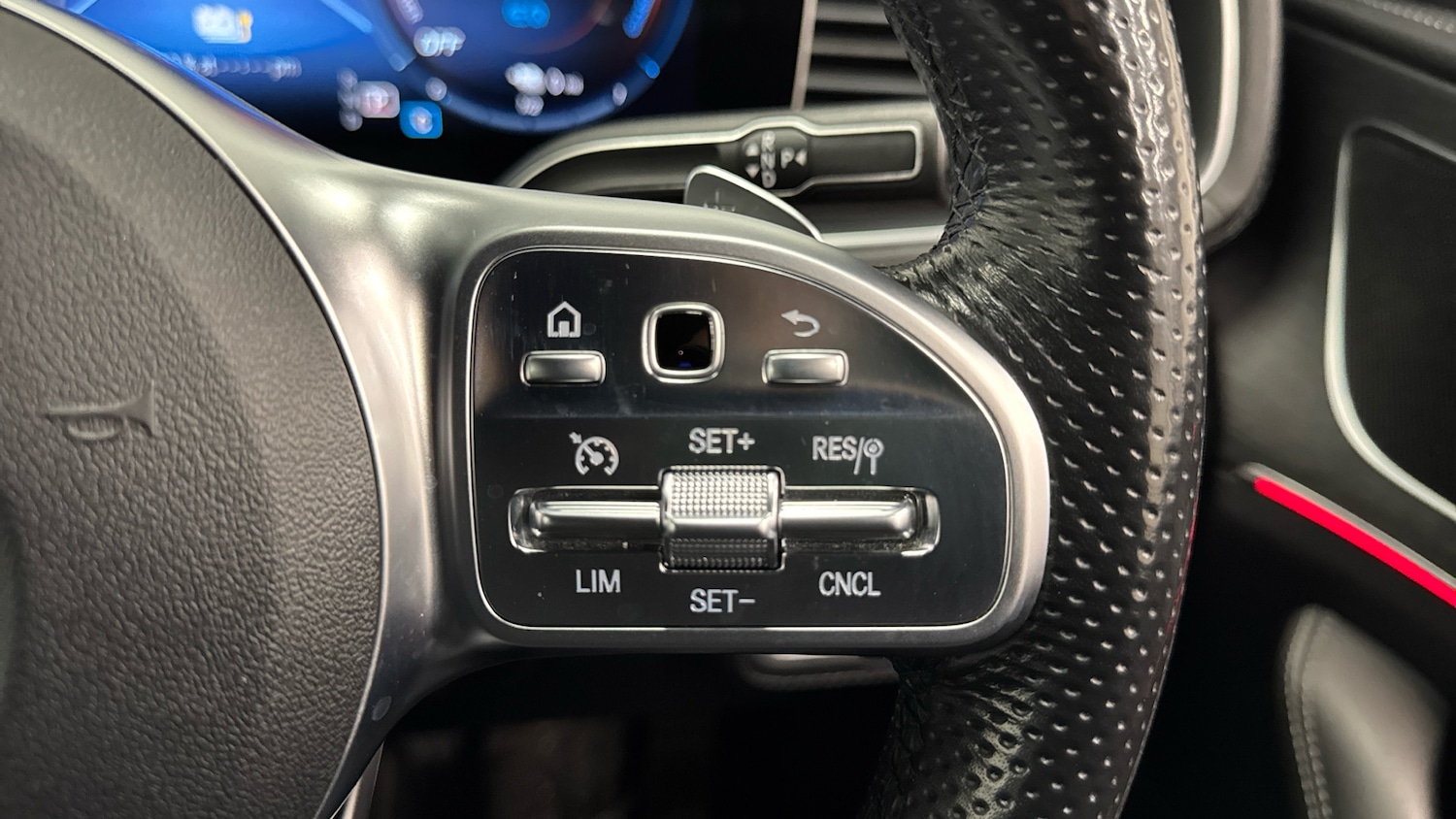 Used Mercedes-Benz GLE 2021 for sale - 77248583: Photo 29