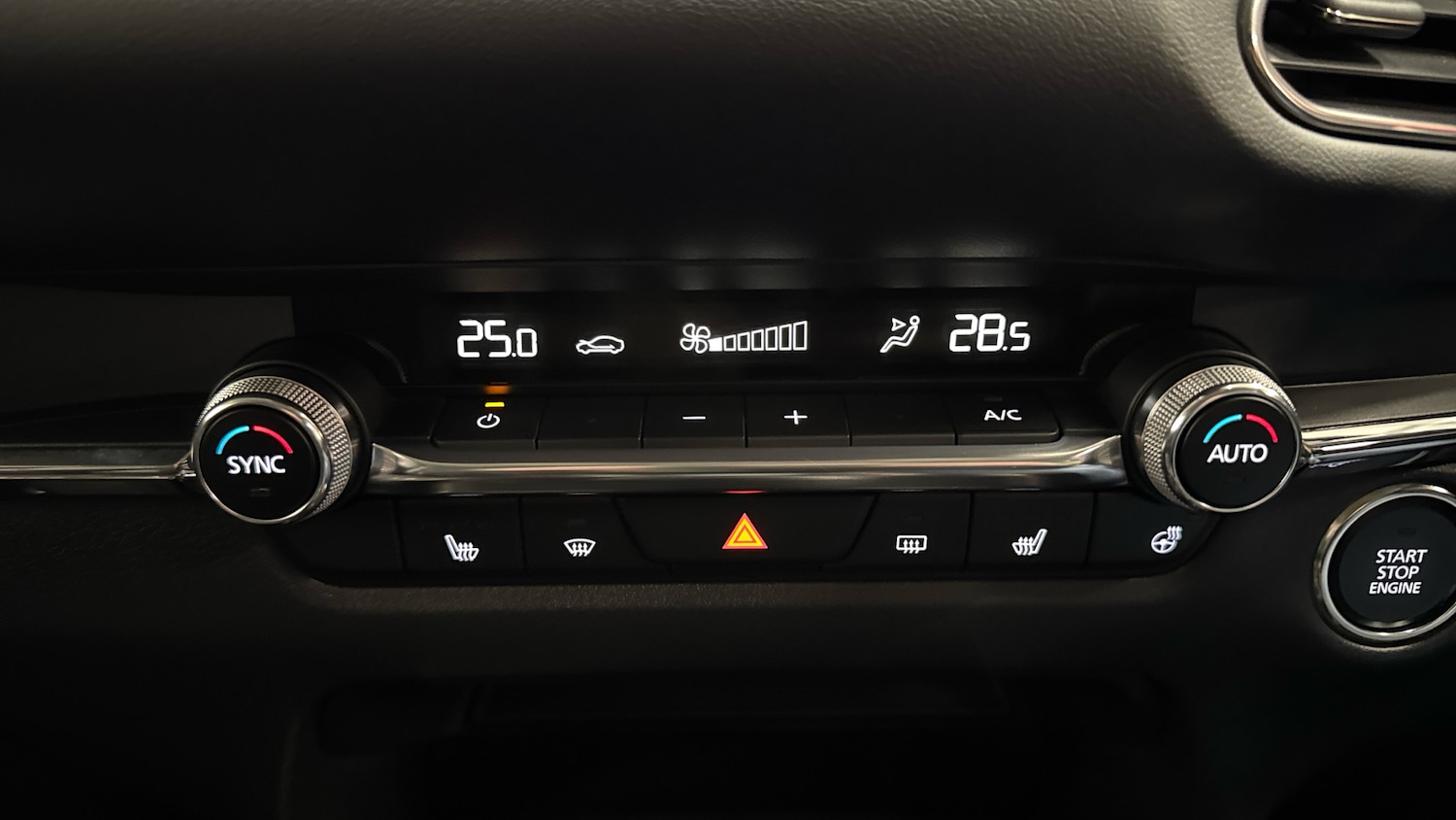 Used Mazda CX-30 2023 for sale - 77730727: Photo 34