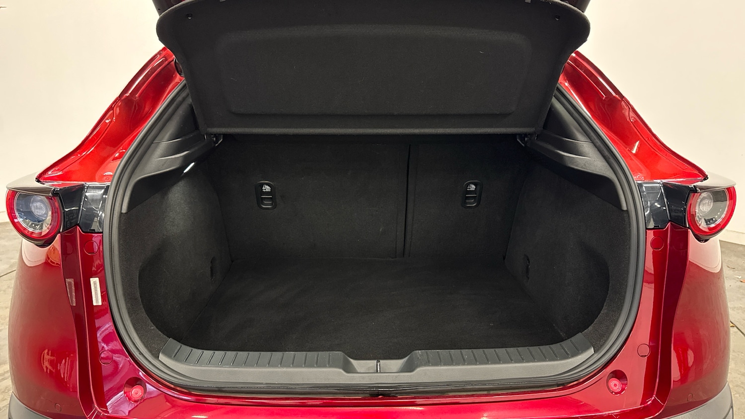 Used Mazda CX-30 2023 for sale - 77730727: Photo 4