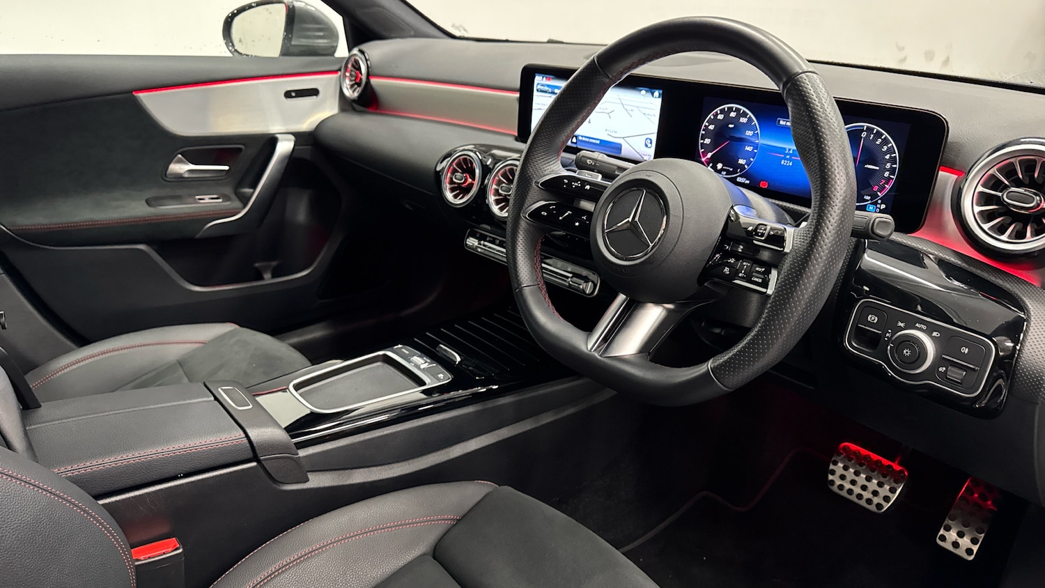 Used Mercedes-Benz A-Class 2024 for sale - 76795029: Photo 11