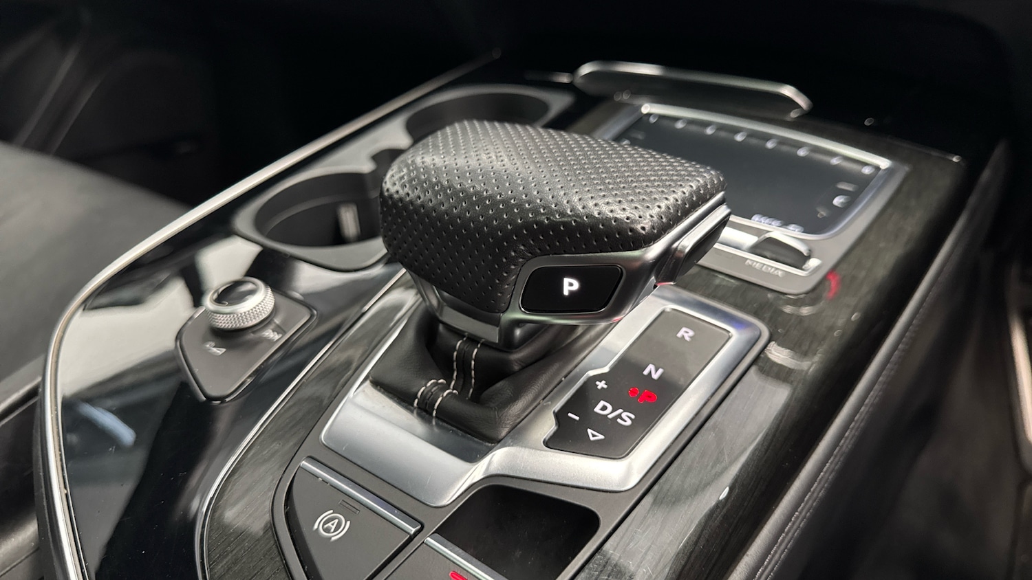 Used Audi Q7 2019 for sale - 76470902: Photo 13