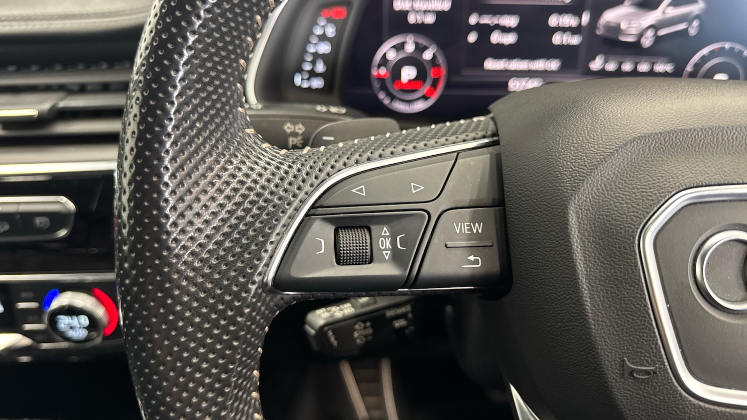 Used Audi Q7 2019 for sale - 76470902: Photo 29