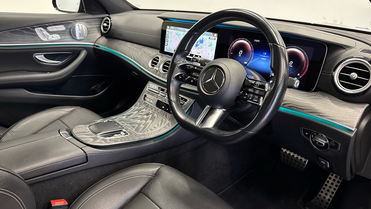 Used Mercedes-Benz E Class 2021 for sale - 76693220: Photo 11