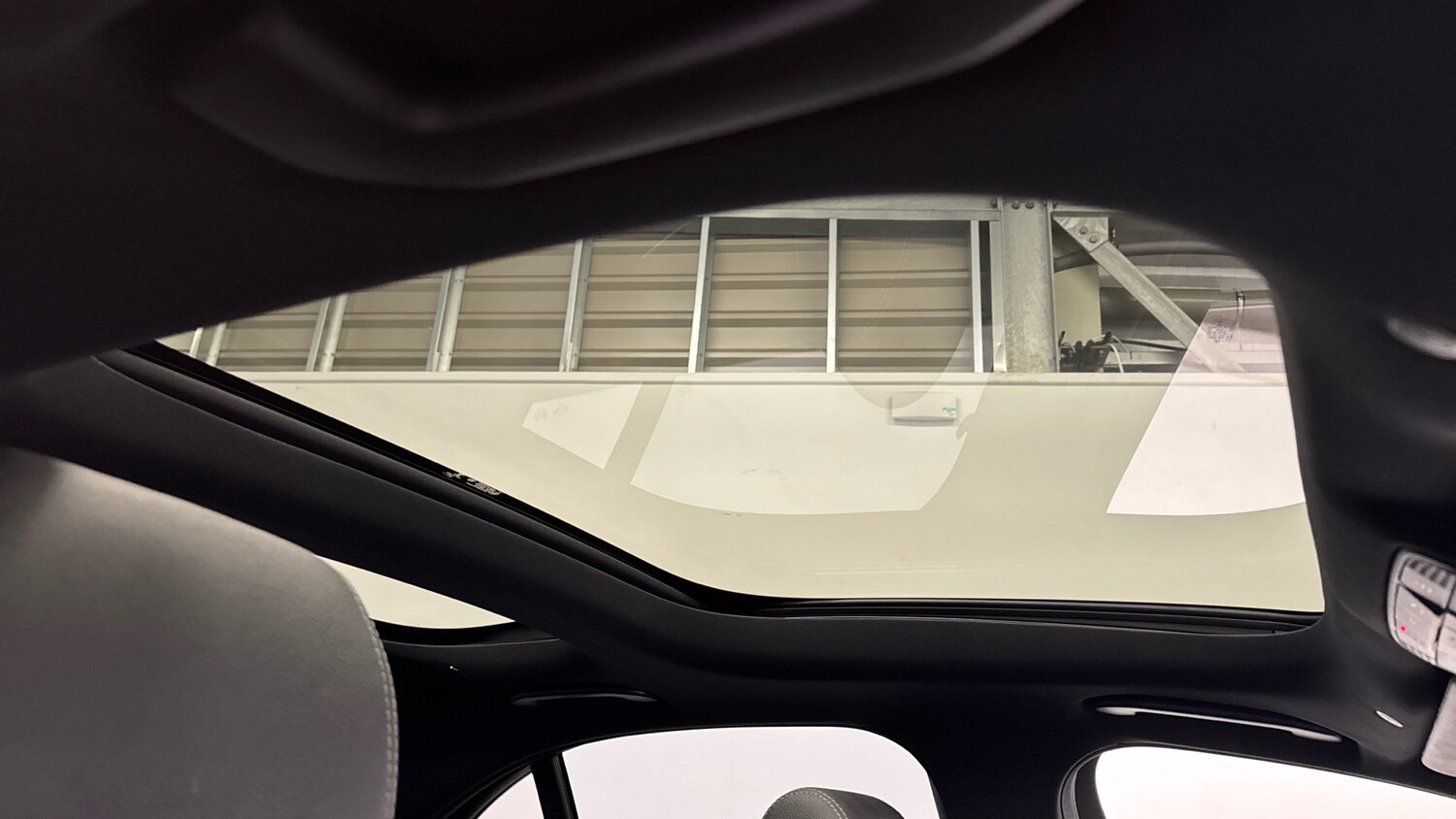 Used Mercedes-Benz E Class 2021 for sale - 76693220: Photo 27