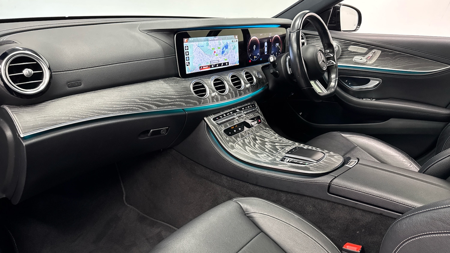 Used Mercedes-Benz E Class 2021 for sale - 76693220: Photo 9