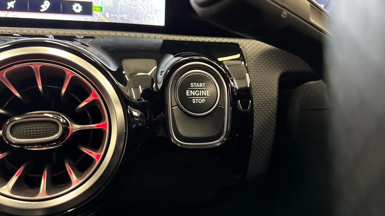 Used Mercedes-Benz CLA 2022 for sale - 77136058: Photo 31