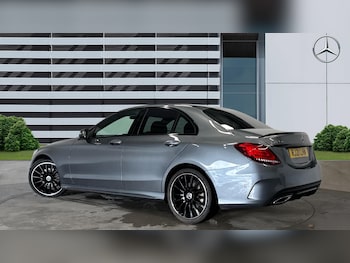 Used Mercedes-Benz C Class 2021 for sale - 77639090: Photo