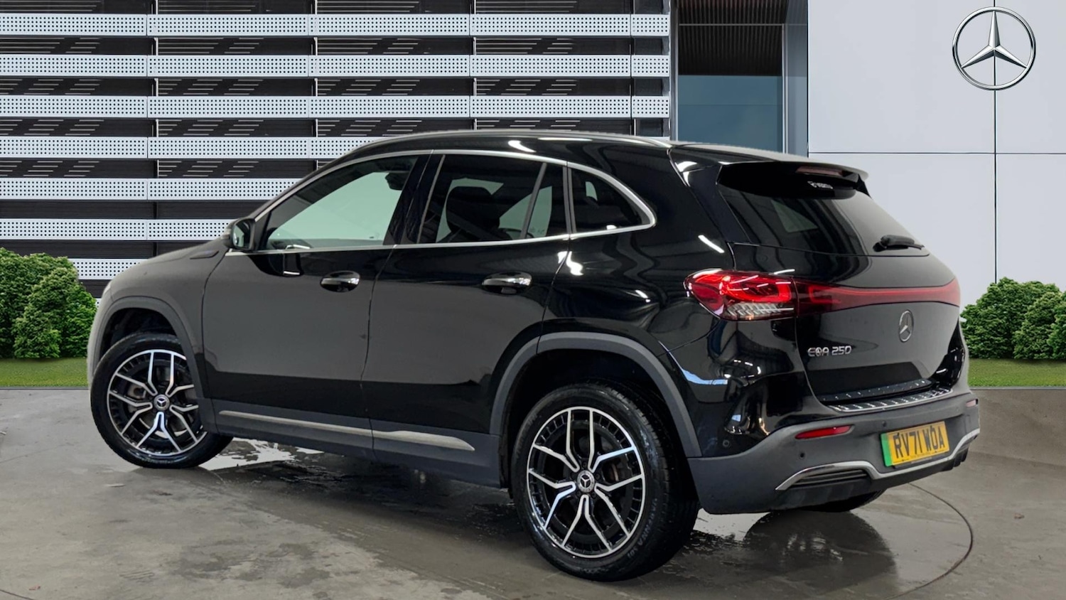 Used Mercedes-Benz EQA 2021 for sale - 76904844: Photo 2