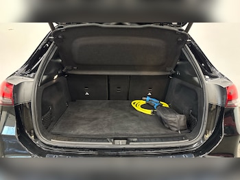 Used Mercedes-Benz EQA 2021 for sale - 76904844: Photo