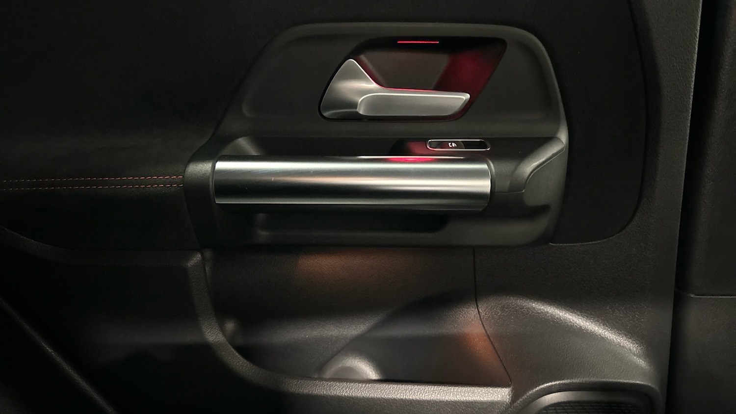 Used Mercedes-Benz EQA 2021 for sale - 76653071: Photo 21