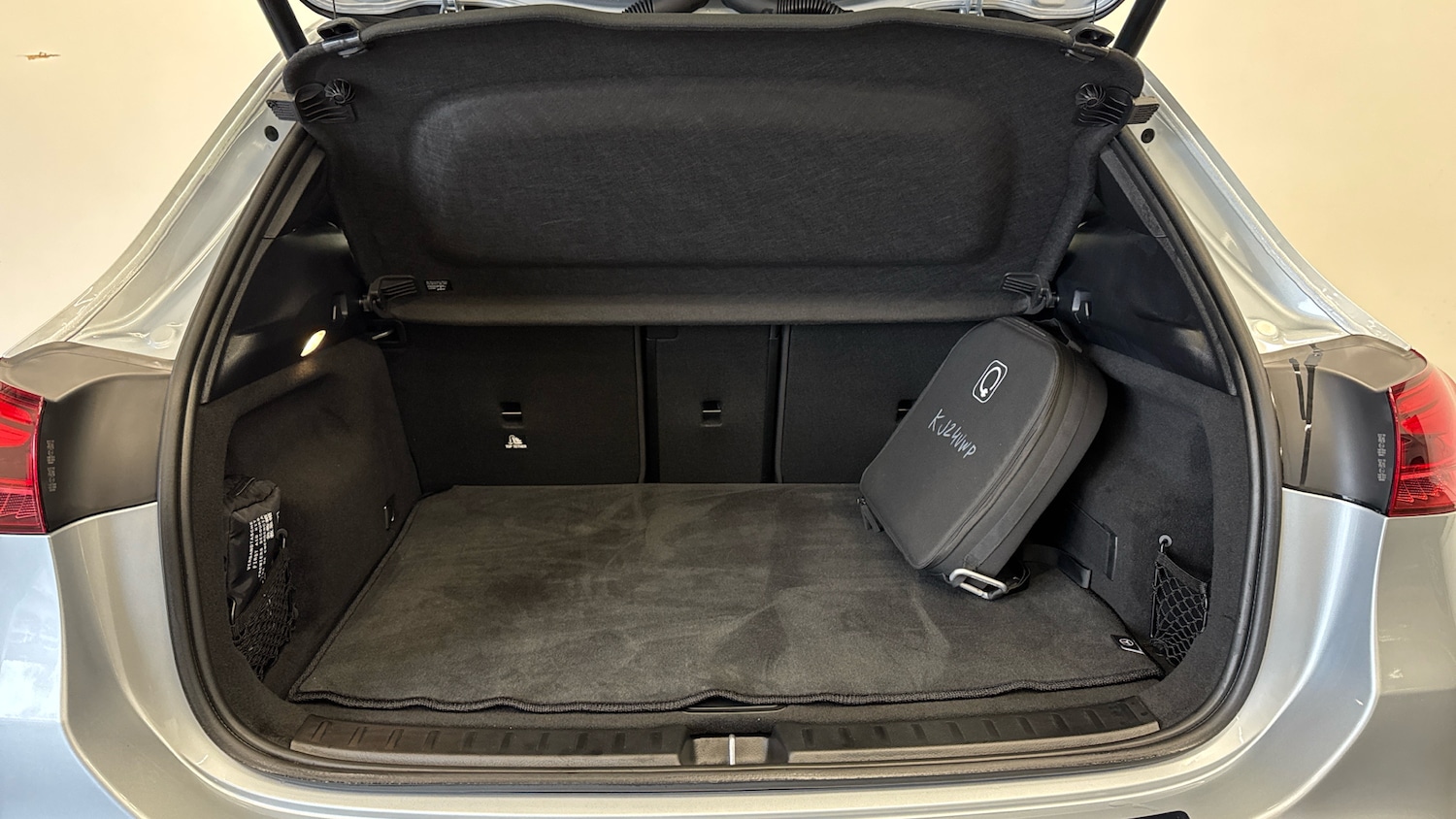 Used Mercedes-Benz EQA 2024 for sale - 77286120: Photo 4