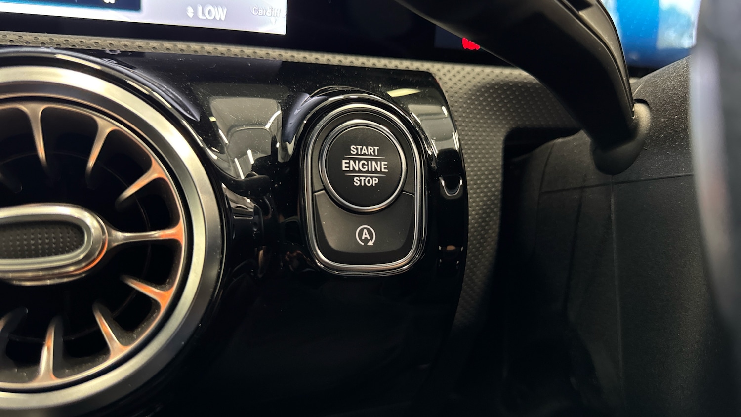 Used Mercedes-Benz A-Class 2020 for sale - 76170633: Photo 32