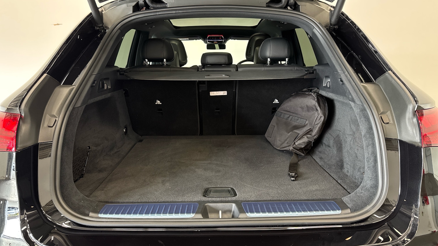 Used Mercedes-Benz EQA 2025 for sale - 77288932: Photo 4