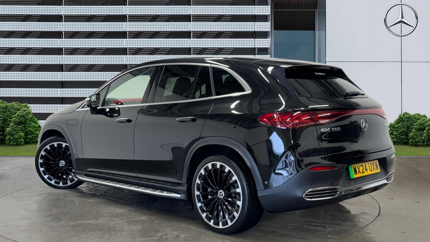 Used Mercedes-Benz EQA 2024 for sale - 76776327: Photo 2