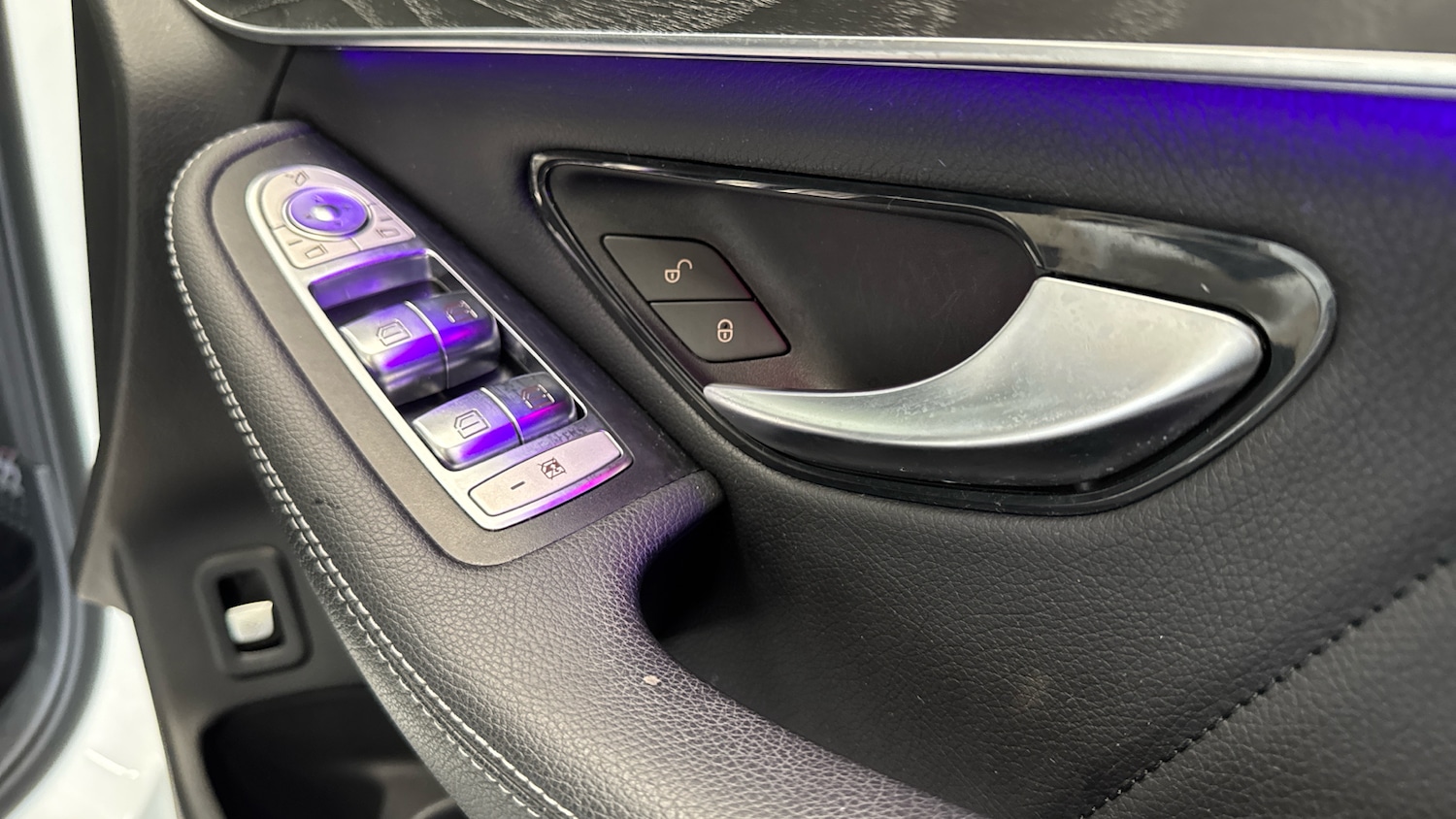 Used Mercedes-Benz GLC 2019 for sale - 76159888: Photo 26