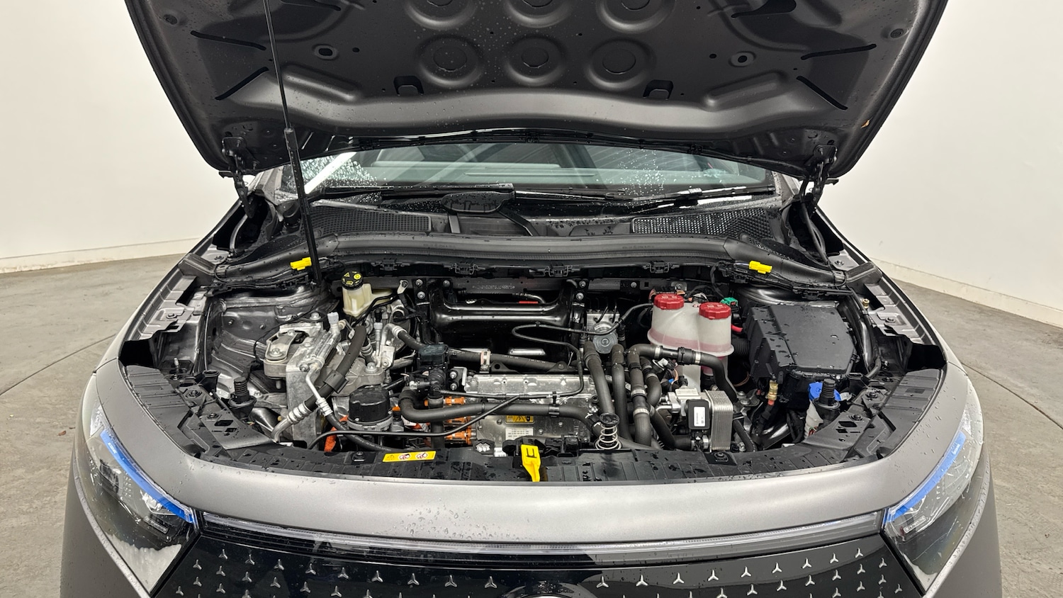 Used Mercedes-Benz EQA 2025 for sale - 76707672: Photo 8