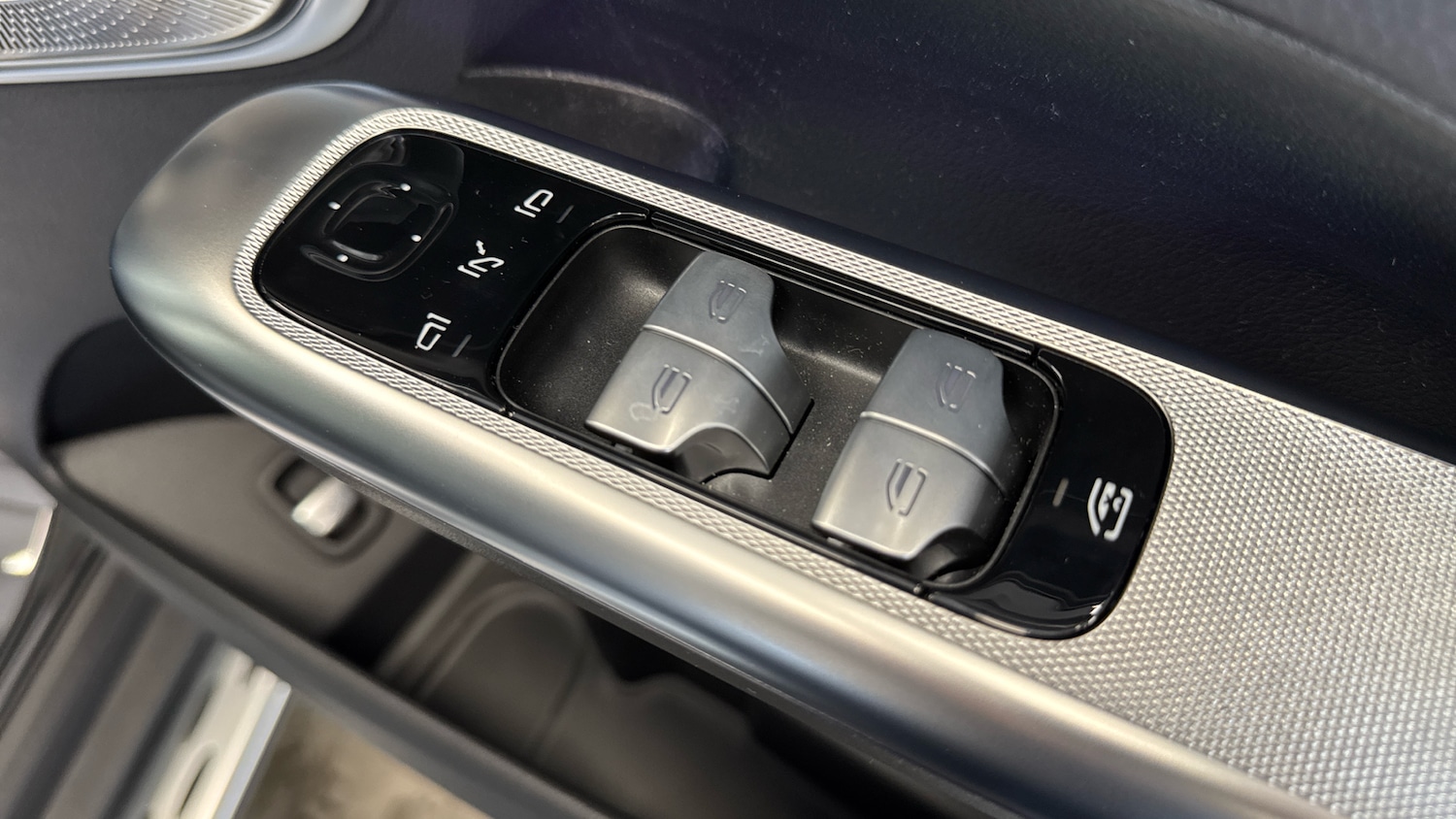 Used Mercedes-Benz GLC 2025 for sale - 76382564: Photo 24