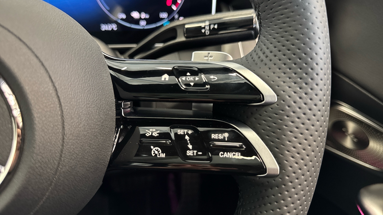 Used Mercedes-Benz GLC 2025 for sale - 76382564: Photo 30